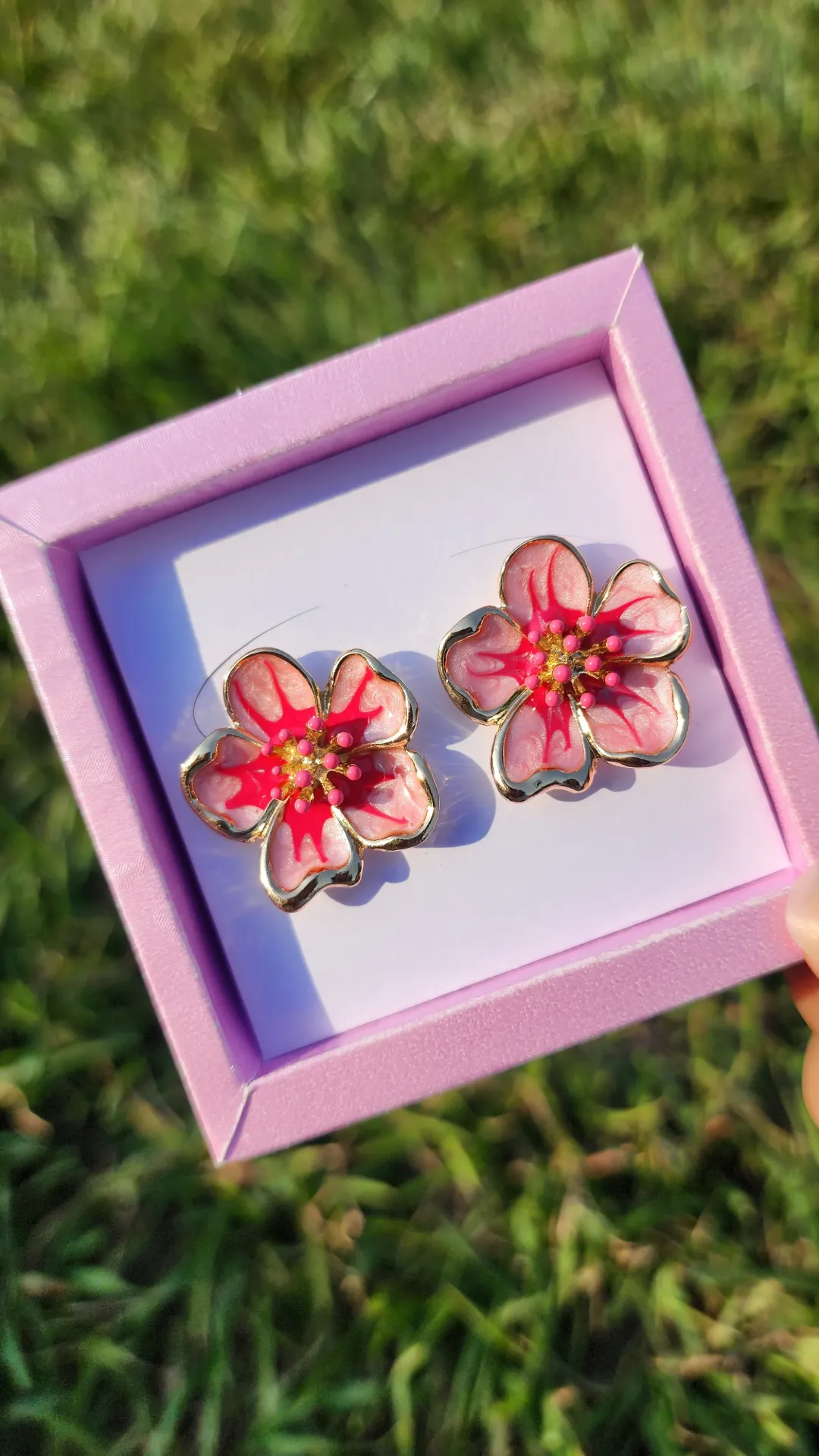 Aretes de flor de Cerezo - Daisuki HN